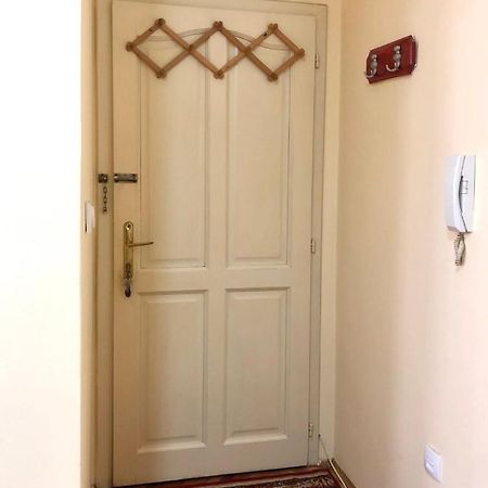 Kraguj Apartments 1 Κραγκούγιεβατς Εξωτερικό φωτογραφία